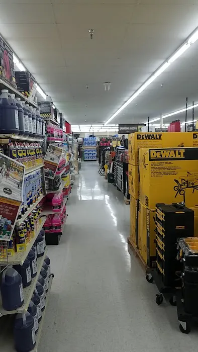 Murdoch's Ranch & Home Supply 7