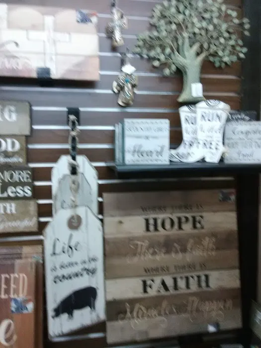 Murdoch's Ranch & Home Supply 4