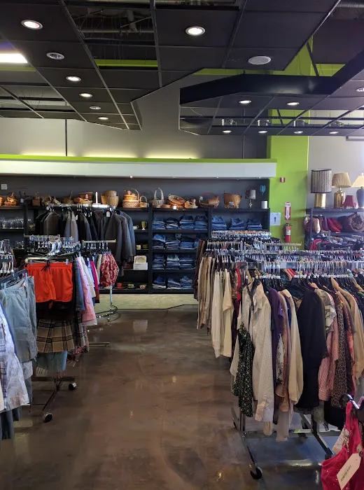 Castaways Resale Store 7