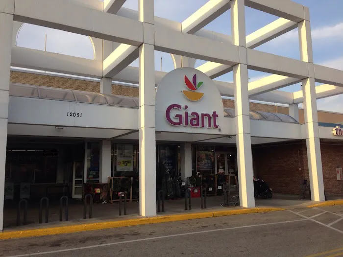 Giant Food 0