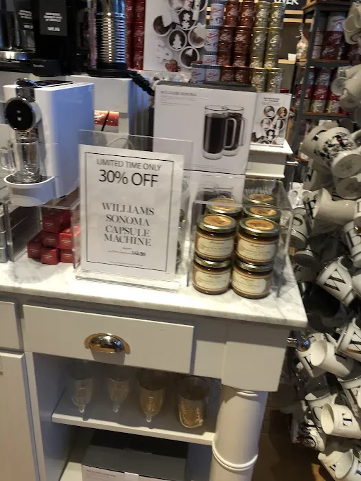 Williams-Sonoma 6