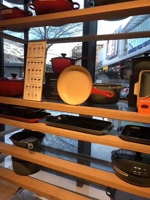 Williams-Sonoma 2