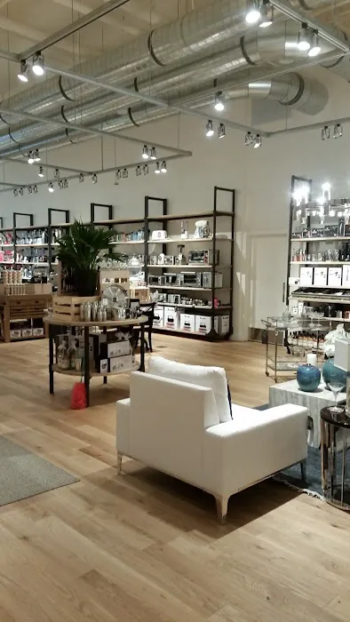 Williams-Sonoma 3