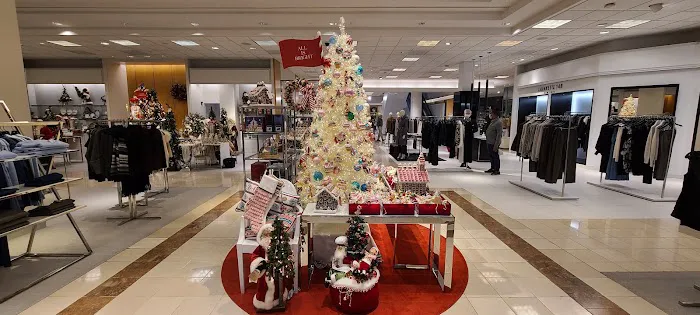 Neiman Marcus 4