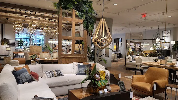 Arhaus 3