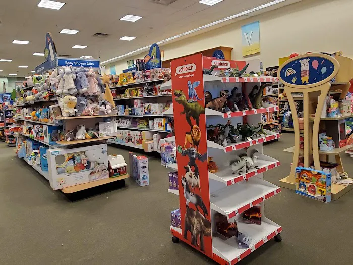 Barnes & Noble 8