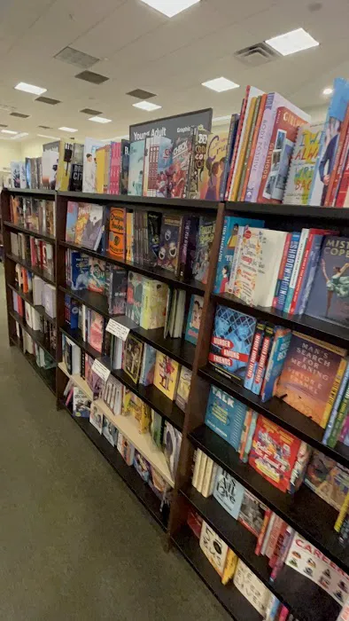 Barnes & Noble 3