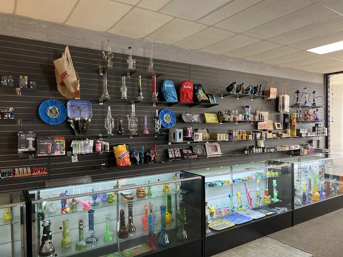 Spaced Out Smoke Shop 4