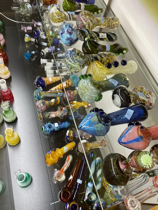 Spaced Out Smoke Shop 7