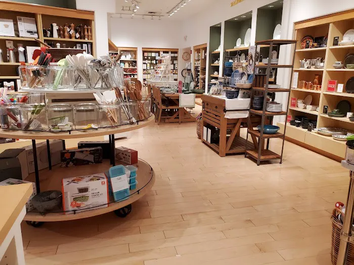 Williams-Sonoma 9