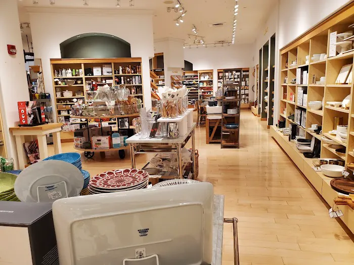 Williams-Sonoma 0