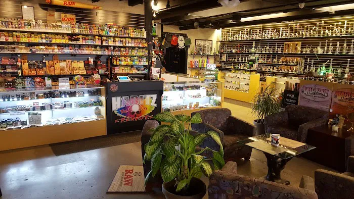 Habitz Glass & Goodies 6