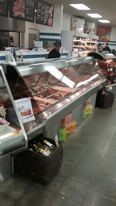 Hy-Vee Grocery Store 4