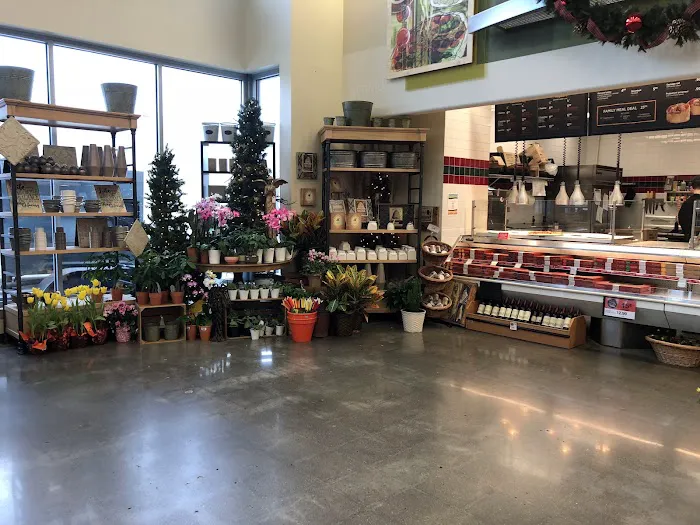 Hy-Vee Grocery Store 9