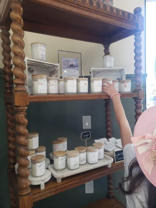 Amethyst House - A Boutique Wellness Studio 5