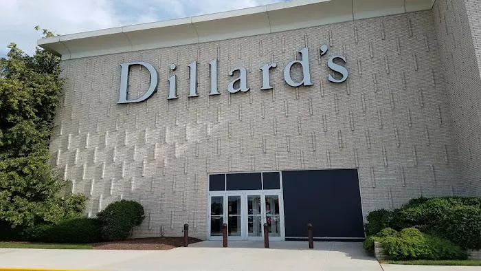 Dillard's 7