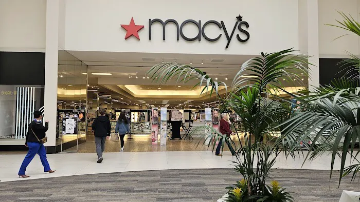 Macy's 7