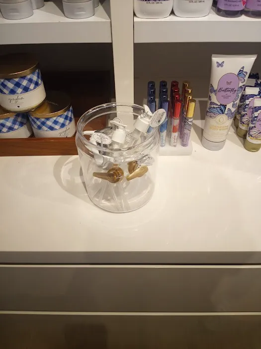 Bath & Body Works 0