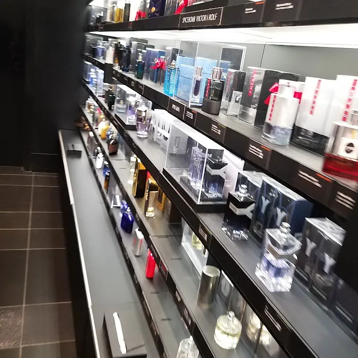 SEPHORA 8