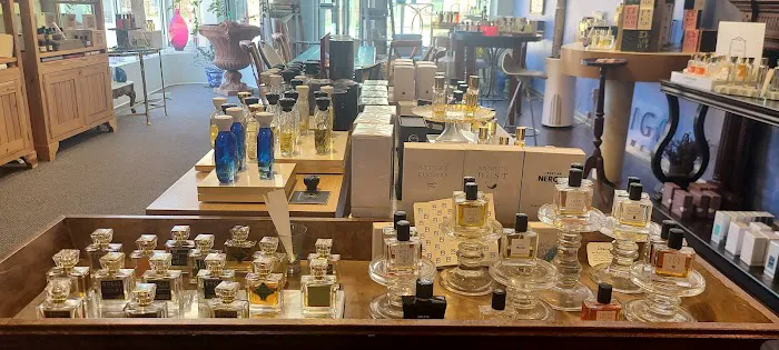 Indigo Perfumery 4