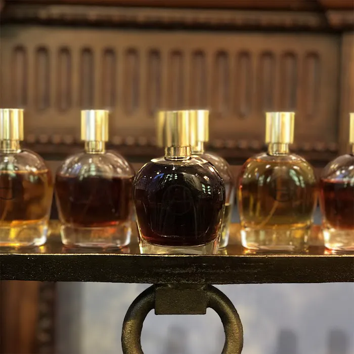 Indigo Perfumery 7
