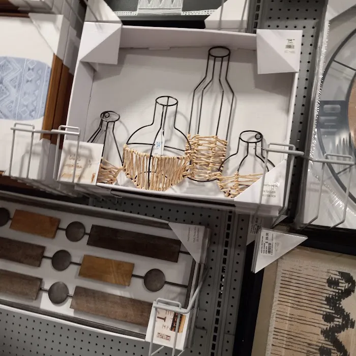 HomeGoods 8