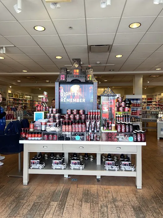 Bath & Body Works 1