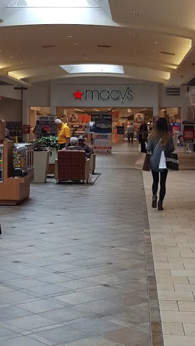 Macy's 9