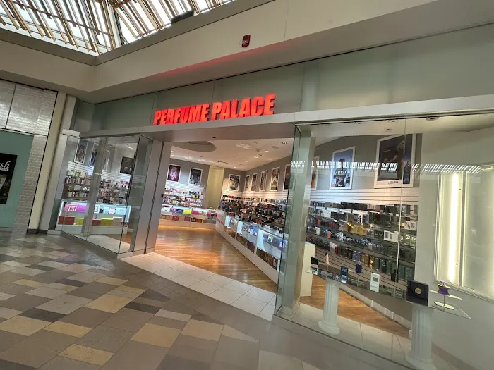 Perfume Palace 0