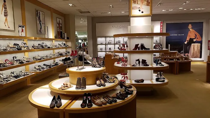 Dillard's 0