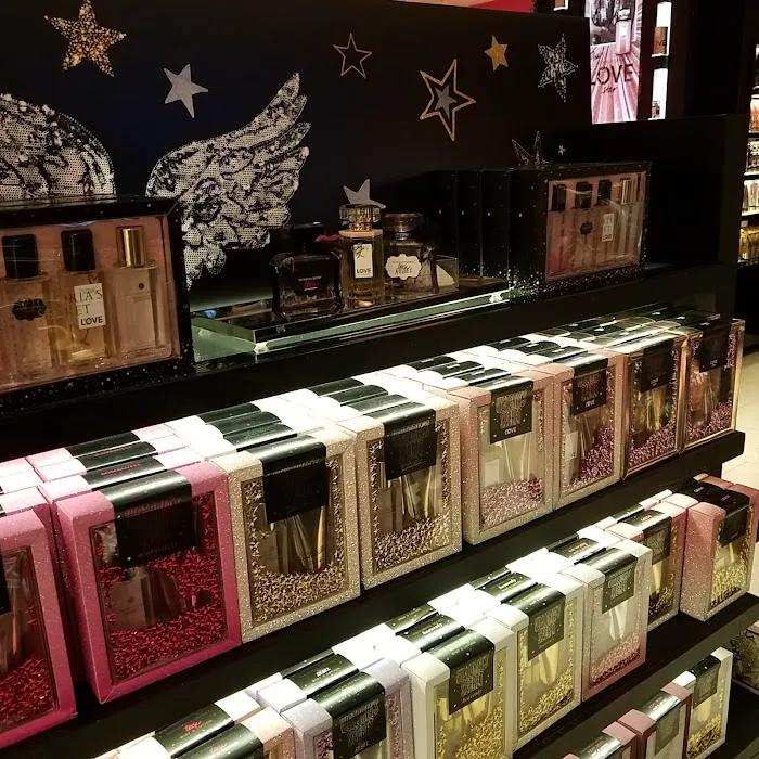 Victoria's Secret 7