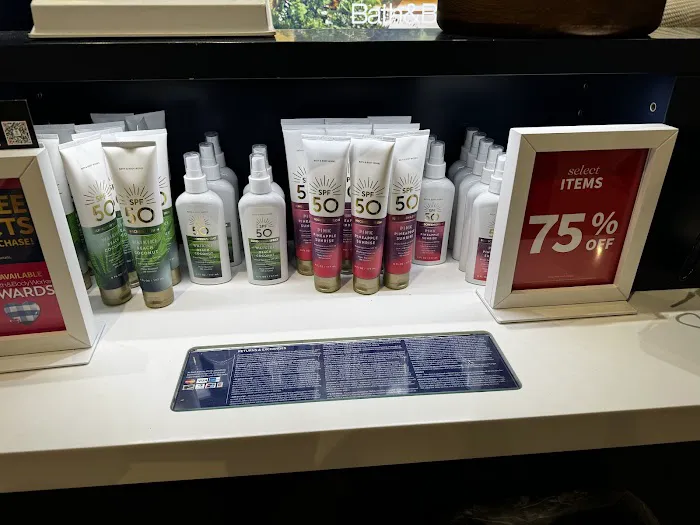 Bath & Body Works 6