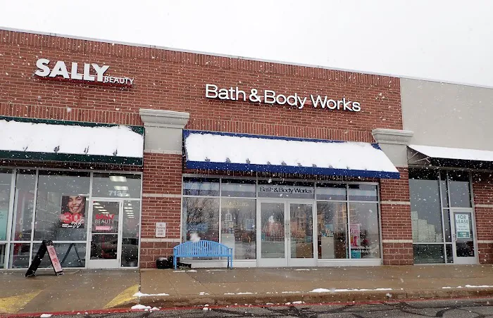 Bath & Body Works 2