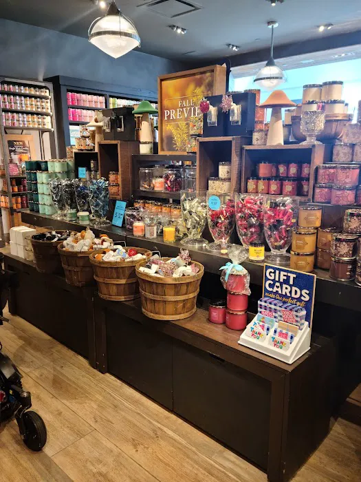 Bath & Body Works 8