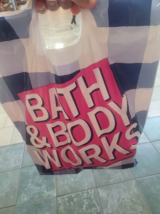 Bath & Body Works 4