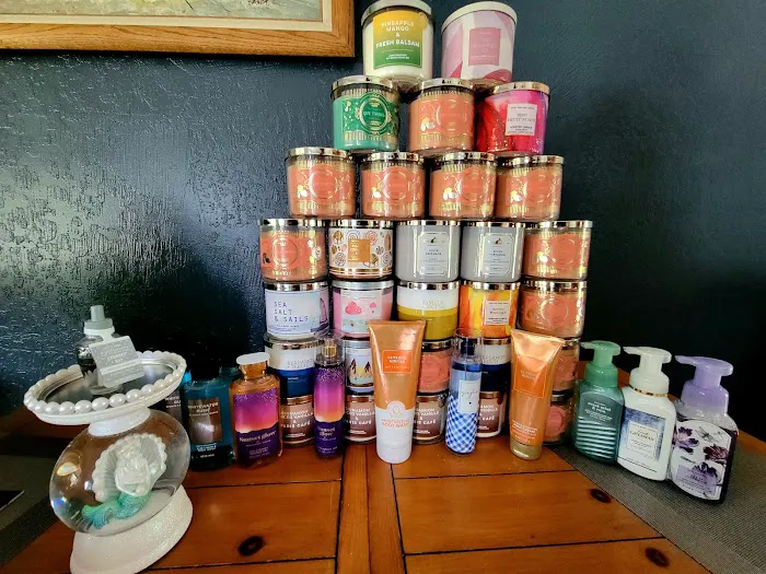 Bath & Body Works 2