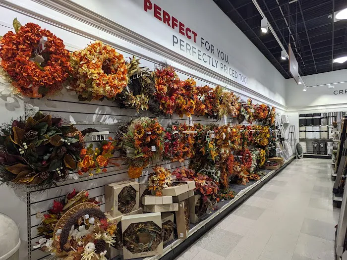 HomeGoods 0