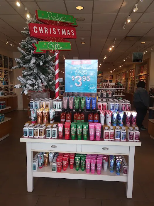Bath & Body Works 2