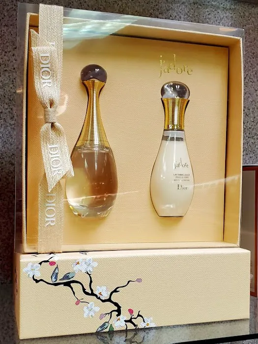 Perfume Empire 7