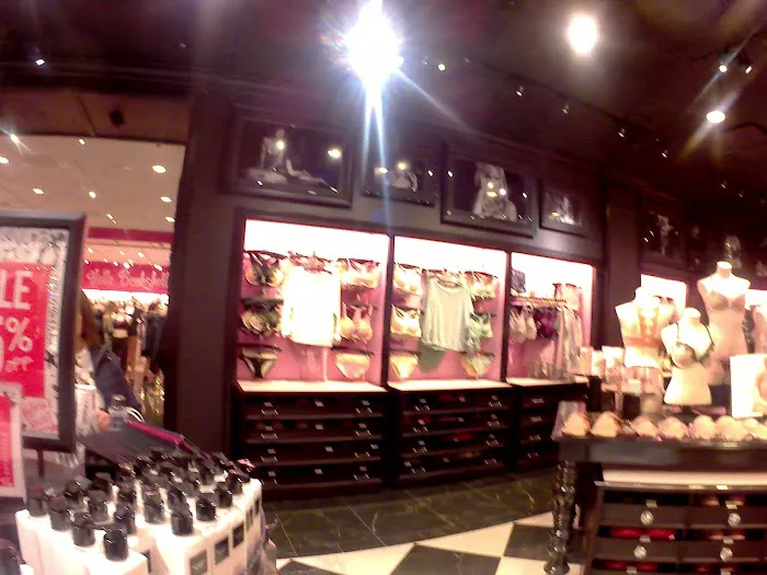 Victoria's Secret 5