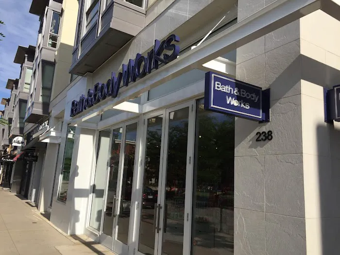 Bath & Body Works 2