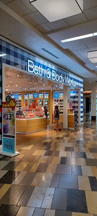 Bath & Body Works 6