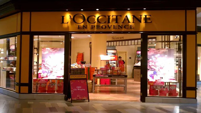 L'OCCITANE EN PROVENCE 4