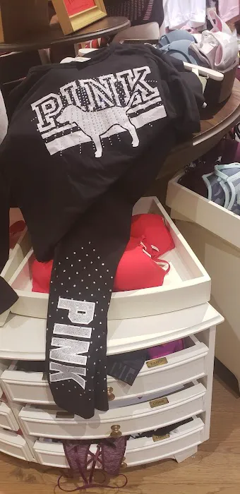 Victoria's Secret 8