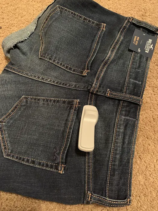 Hollister Co. 5