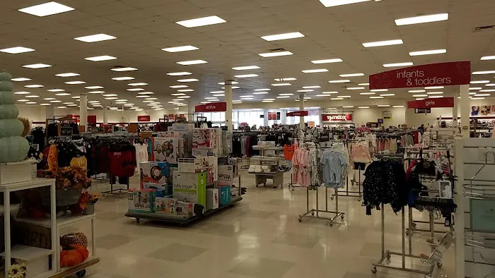 T.J. Maxx & HomeGoods 1