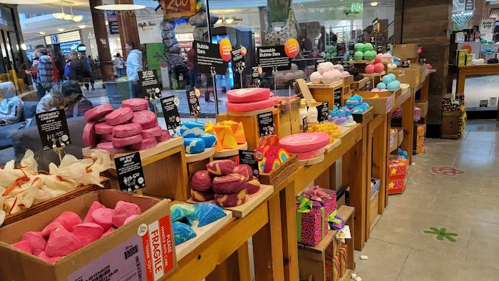 Lush Cosmetics Polaris 0