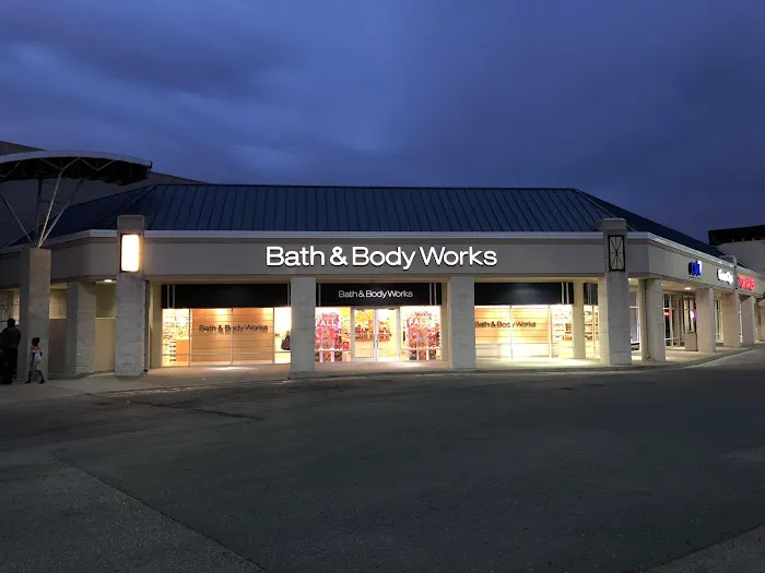 Bath & Body Works 2