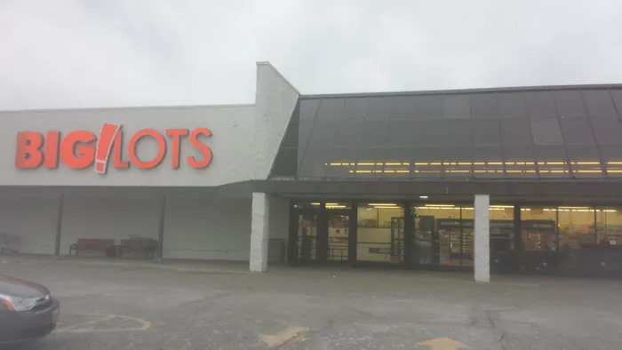 Big Lots 6