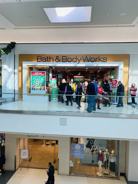 Bath & Body Works 2